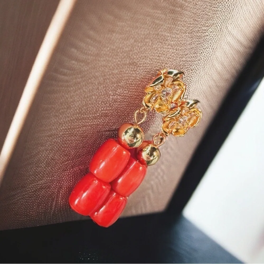 NEW Yellow Gold Blooming Flower Gold Hematite & Red-Orange Natural Coral Earring